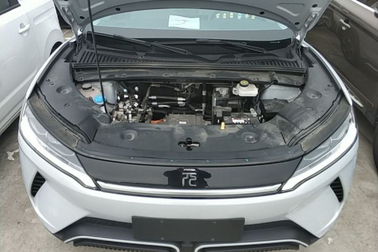 Used BYD Yuan UP 2024 401KM Beyond Edition Engine Bay