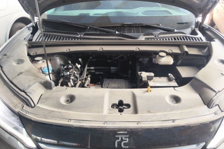 Used BYD Yuan UP 2024 401KM Leading Edition Engine Bay