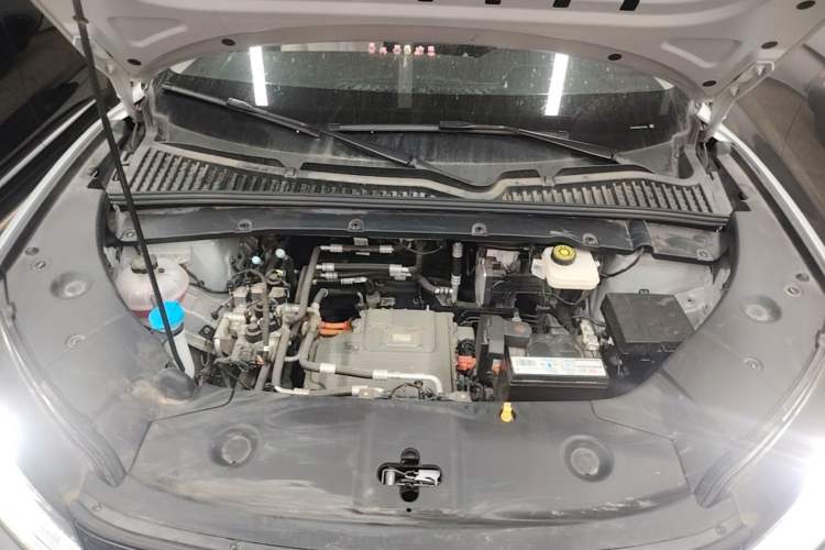 Used BYD Yuan UP 2024 401 km Active Version Engine Bay