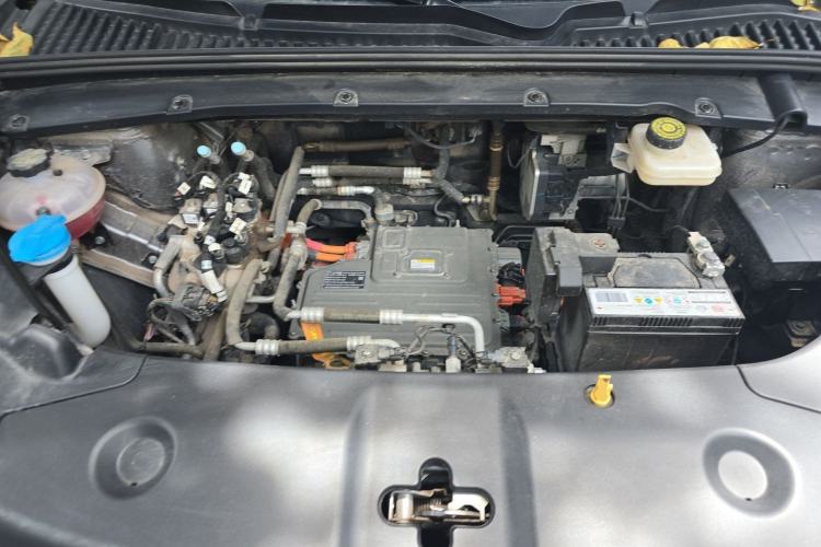 Used BYD Yuan UP 2024 401 km Active Version Engine Bay