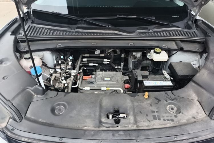Used BYD Yuan UP 2024 401KM Leading Edition Engine Bay