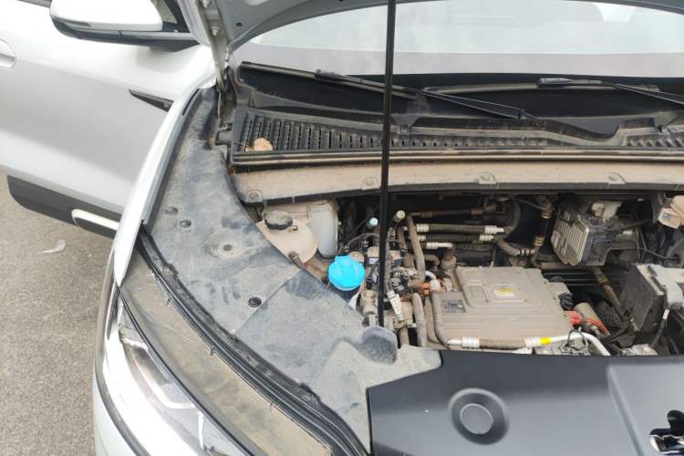 Used BYD Yuan UP 2024 401KM Beyond Edition Engine Bay Right