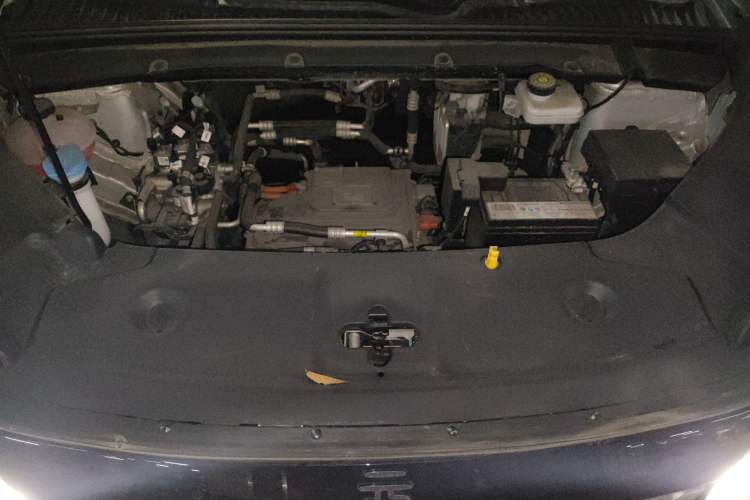 Used BYD Yuan UP 2024 401KM Beyond Edition Engine Bay