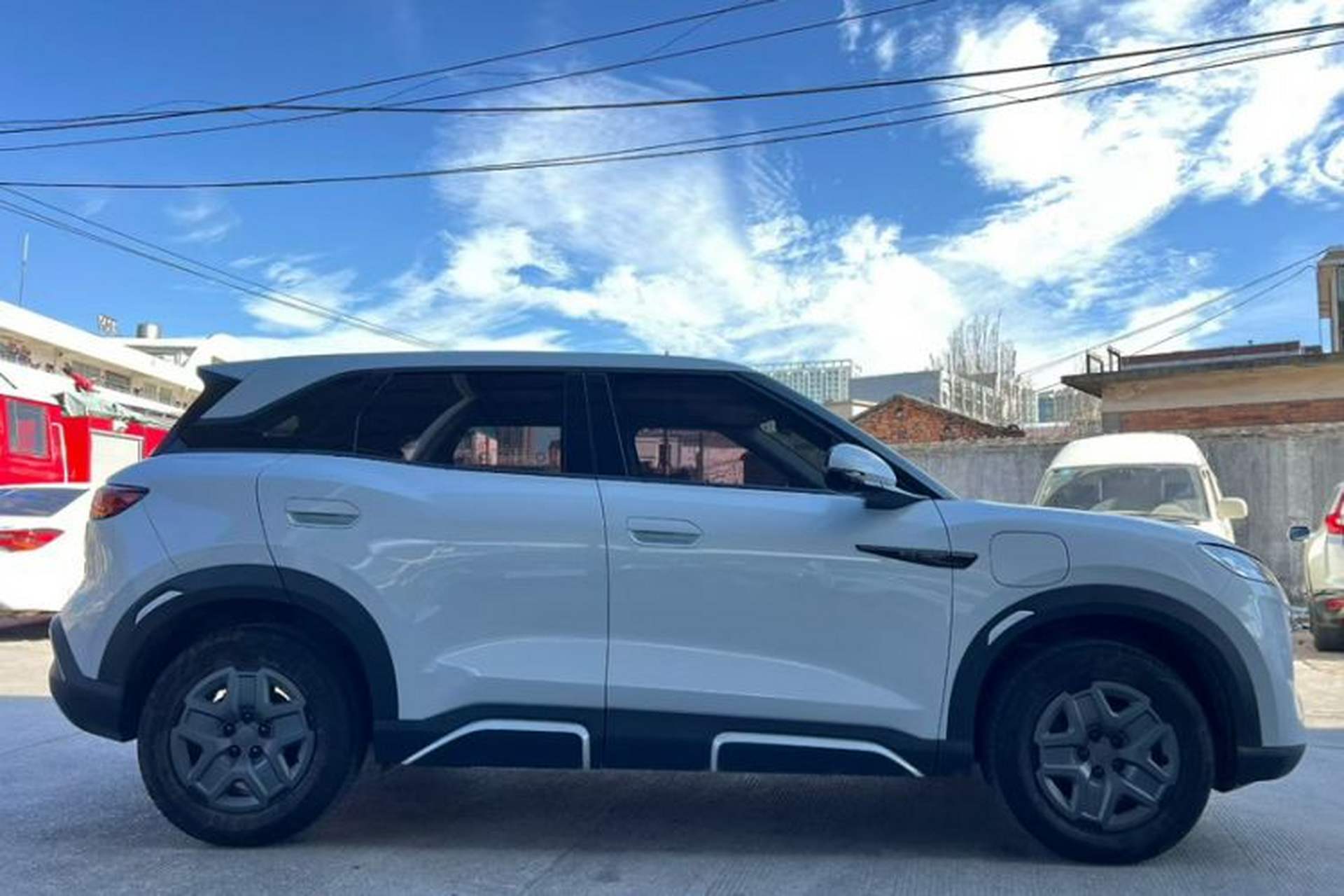 Used BYD Yuan UP 2024 401 km Active Version Exterior 2