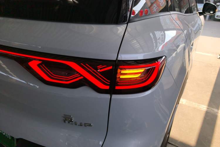 Used BYD Yuan UP 2024 401 km Active Version Exterior 3