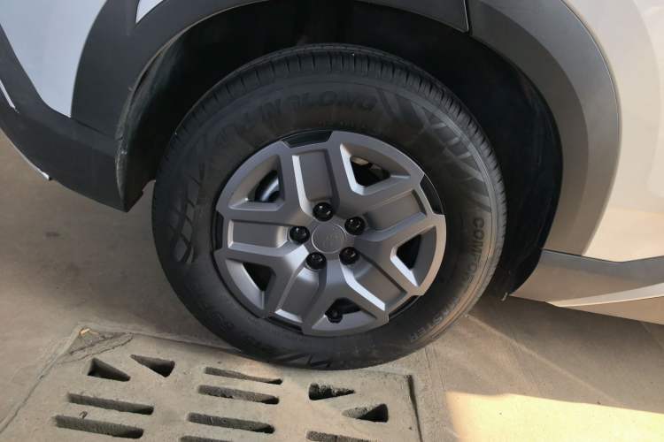 Used BYD Yuan UP 2024 401 km Active Version Exterior 5