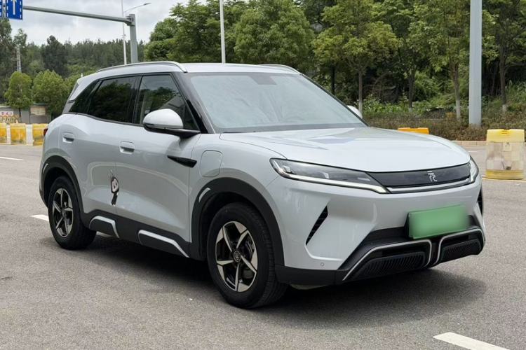 Used BYD Yuan UP 2024 401KM Leading Edition Exterior 9