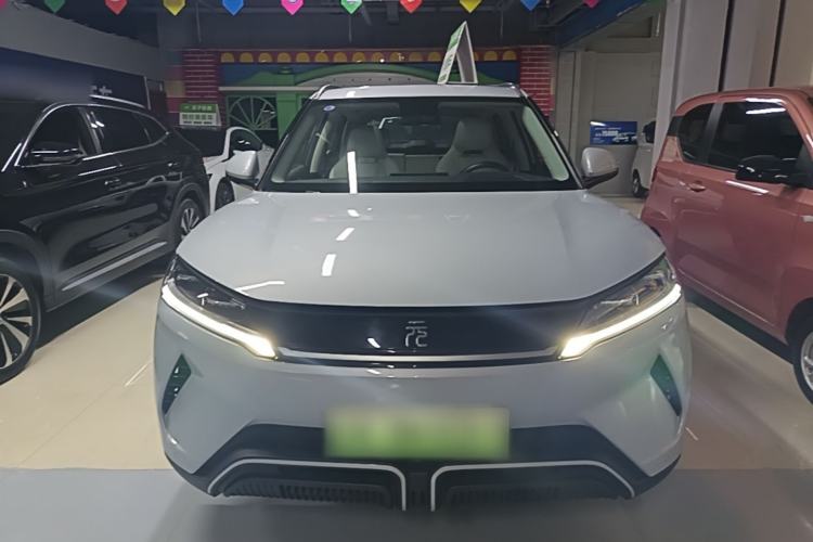Used BYD Yuan UP 2024 401KM Beyond Edition Front