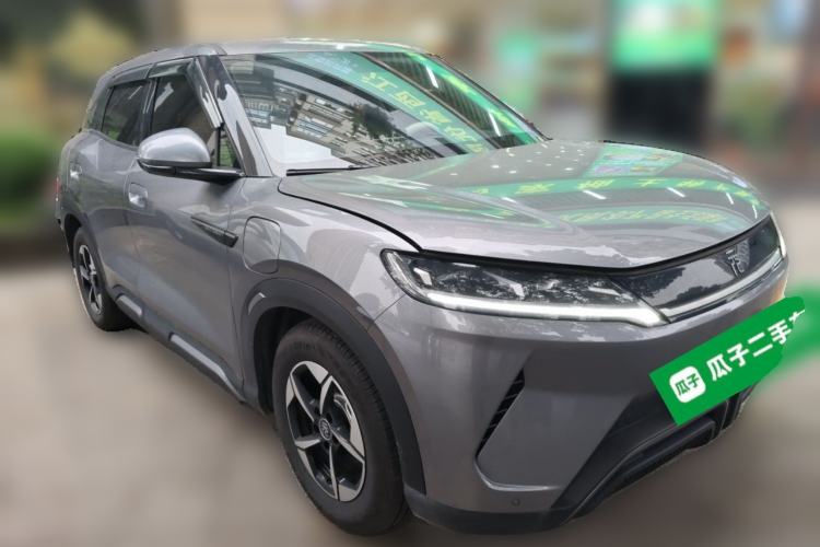Used BYD Yuan UP 2024 401KM Leading Edition Front Right 45 Deg