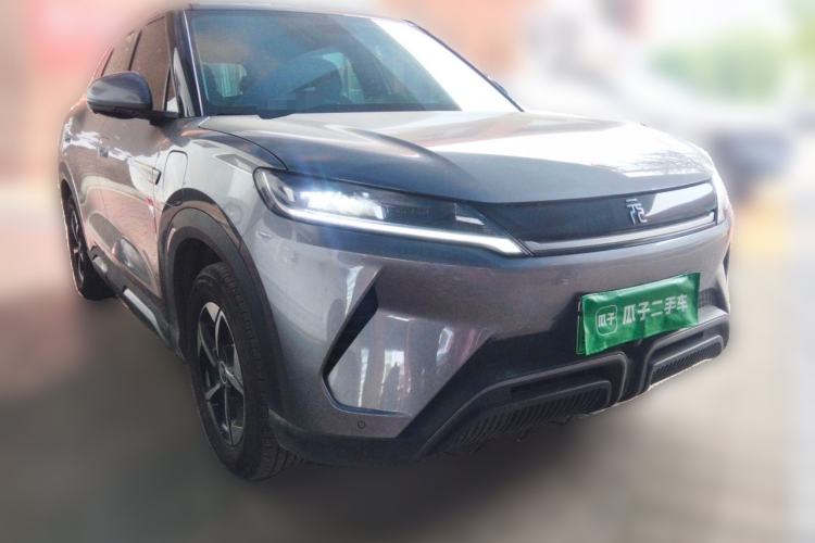Used BYD Yuan UP 2024 401KM Leading Edition Front Right 45 Deg