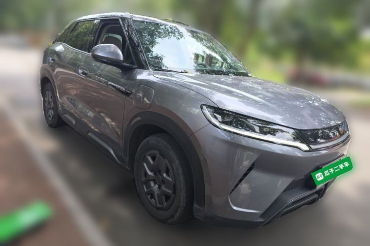 Used BYD Yuan UP 2024 401 km Active Version Front Right 45 Deg