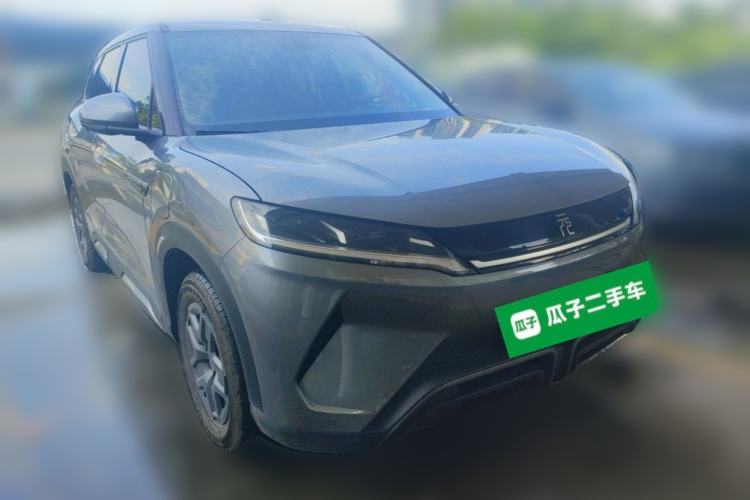 Used BYD Yuan UP 2024 401 km Active Version Front Right 45 Deg