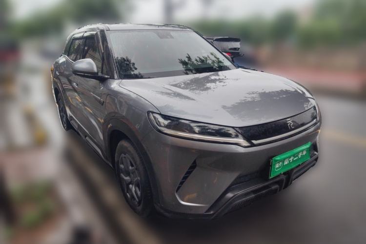 Used BYD Yuan UP 2024 401 km Active Version Front Right 45 Deg
