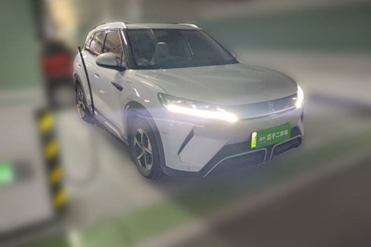Used BYD Yuan UP 2024 401KM Beyond Edition Front Right 45 Deg