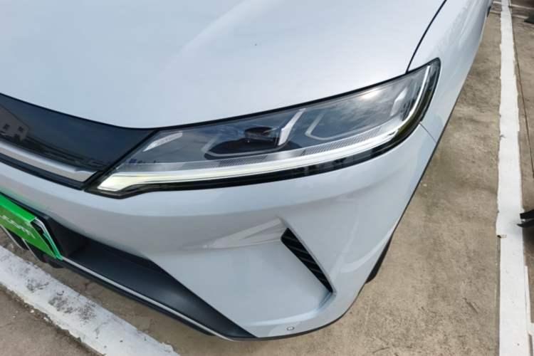 Used BYD Yuan UP 2024 401 km Active Version Left Front Headlight