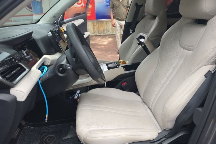 Used BYD Yuan UP 2024 401 km Active Version Left Front Seat