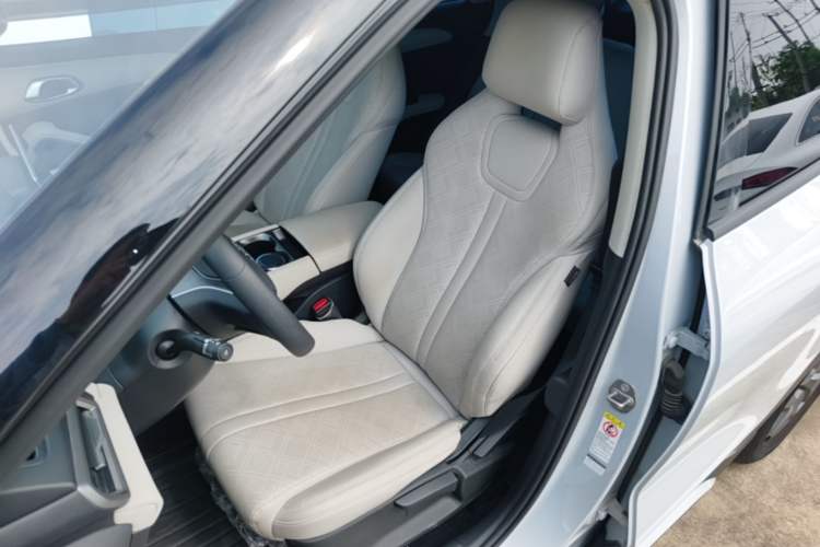 Used BYD Yuan UP 2024 401 km Active Version Left Front Seat