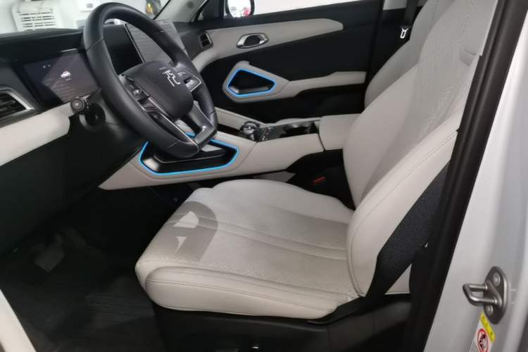 Used BYD Yuan UP 2024 401KM Leading Edition Left Front Seat