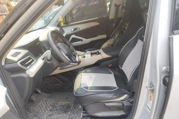 Used BYD Yuan UP 2024 401KM Leading Edition Left Front Seat