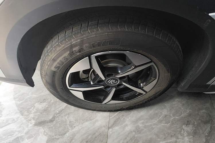 Used BYD Yuan UP 2024 401KM Leading Edition Left Front Wheel Hub
