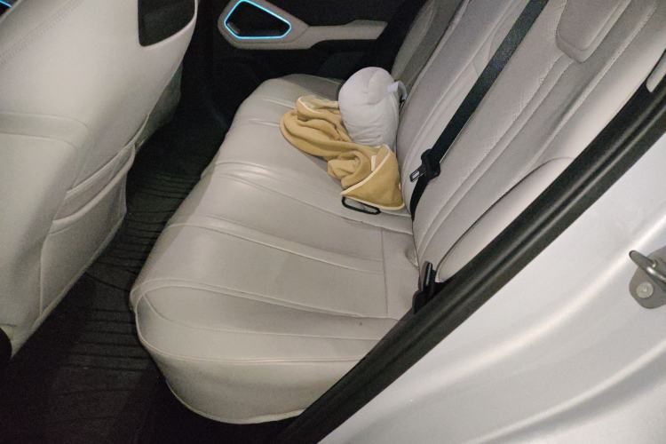 Used BYD Yuan UP 2024 401KM Beyond Edition Left Rear Seat