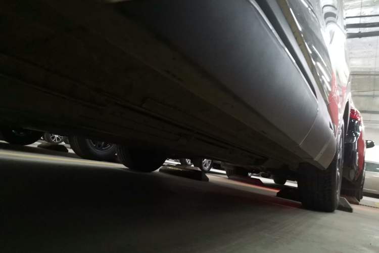 Used BYD Yuan UP 2024 401 km Active Version Left Side Sill