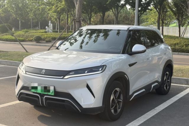 Used BYD Yuan UP 2024 401KM Leading Edition