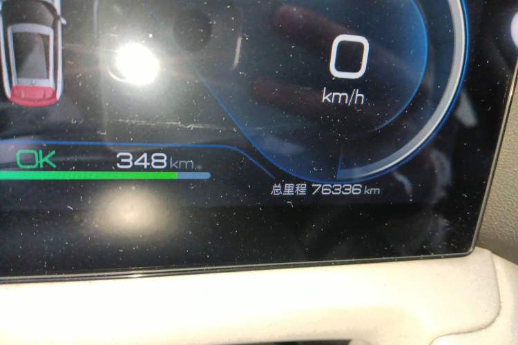 Used BYD Yuan UP 2024 401KM Beyond Edition Odometer Close Up