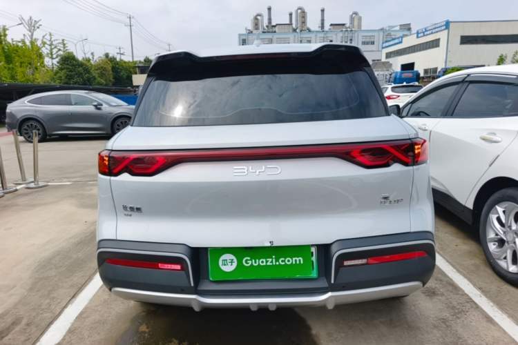 Used BYD Yuan UP 2024 401 km Active Version Rear