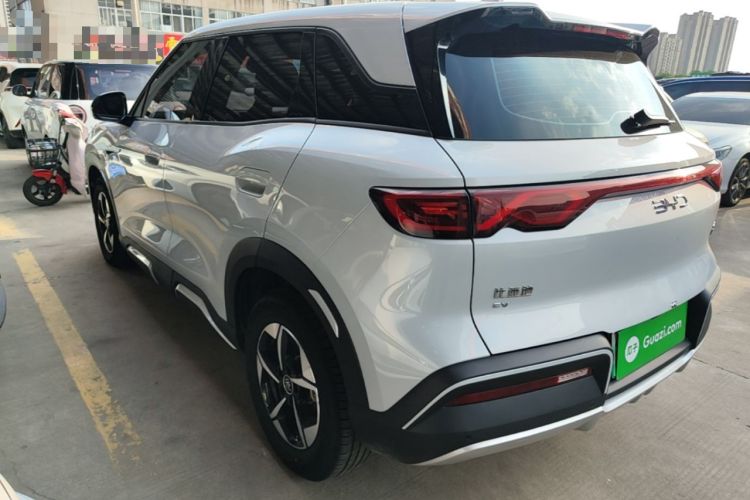 Used BYD Yuan UP 2024 401KM Leading Edition Rear Left 45 Deg
