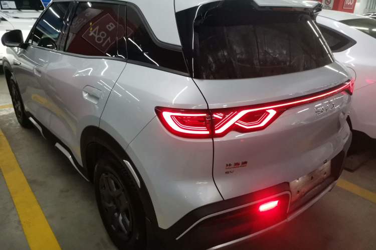 Used BYD Yuan UP 2024 401 km Active Version Rear Left 45 Deg
