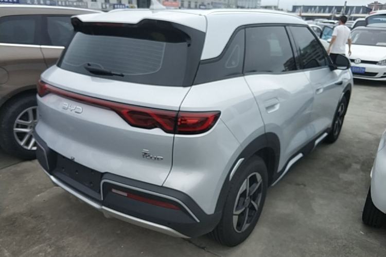 Used BYD Yuan UP 2024 401KM Beyond Edition Rear Right 45 Deg