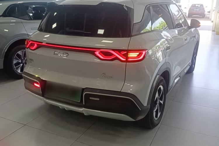 Used BYD Yuan UP 2024 401KM Leading Edition Rear Right 45 Deg
