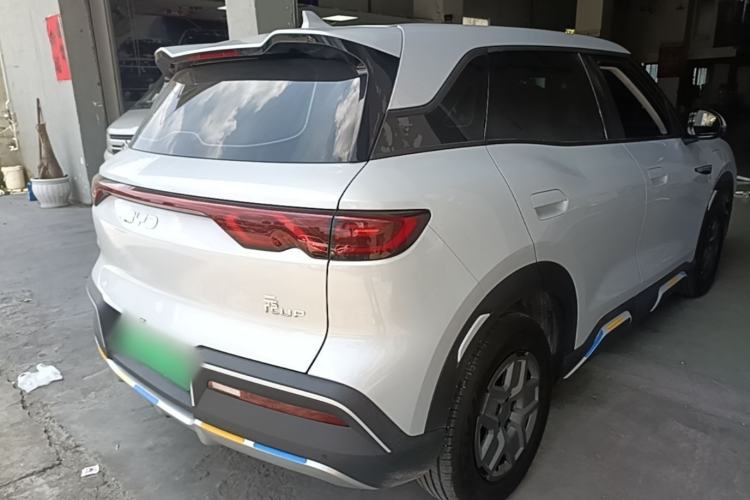 Used BYD Yuan UP 2024 401 km Active Version Rear Right 45 Deg