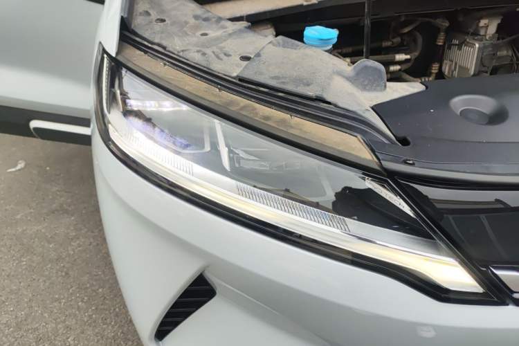Used BYD Yuan UP 2024 401KM Beyond Edition Right Front Headlight