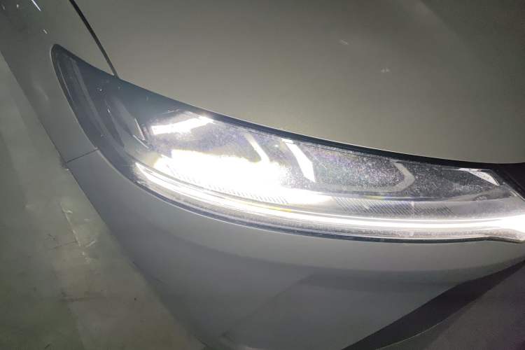 Used BYD Yuan UP 2024 401KM Beyond Edition Right Front Headlight
