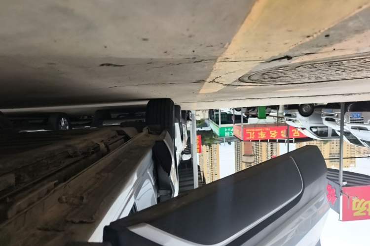 Used BYD Yuan UP 2024 401KM Leading Edition Right Side Sill