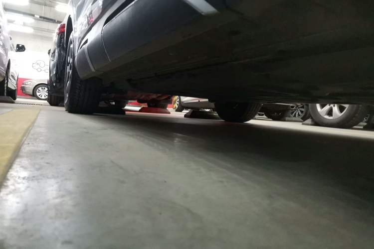 Used BYD Yuan UP 2024 401 km Active Version Right Side Sill