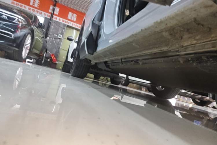 Used BYD Yuan UP 2024 401KM Leading Edition Right Side Sill