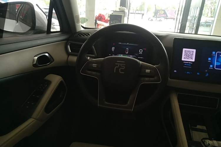 Used BYD Yuan UP 2024 401KM Beyond Edition Steering Wheel