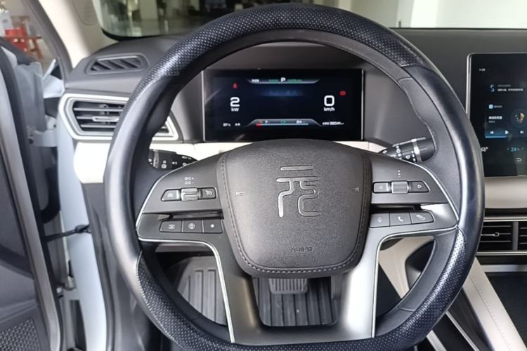 Used BYD Yuan UP 2024 401 km Active Version Steering Wheel