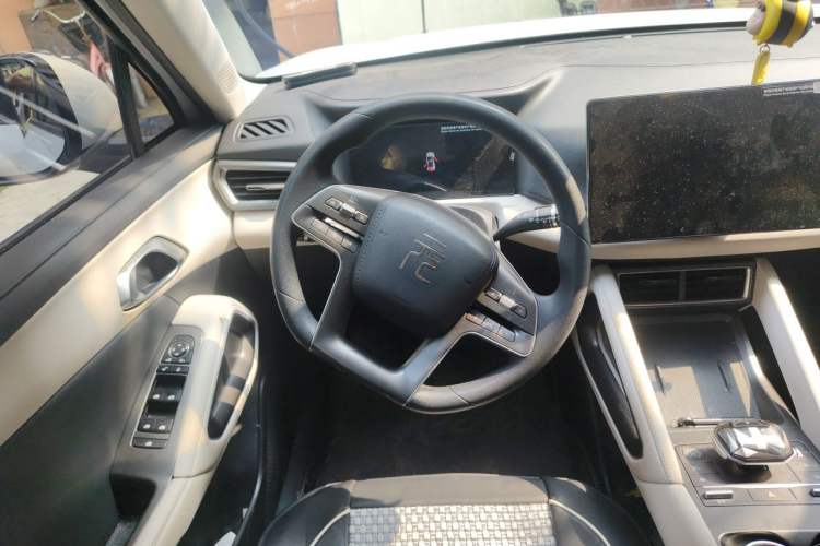 Used BYD Yuan UP 2024 401KM Leading Edition Steering Wheel