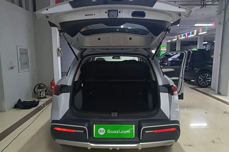 Used BYD Yuan UP 2024 401KM Beyond Edition Trunk