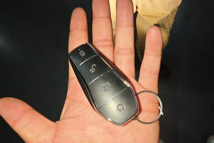 Used BYD Yuan UP 2024 401KM Leading Edition Vehicle Key