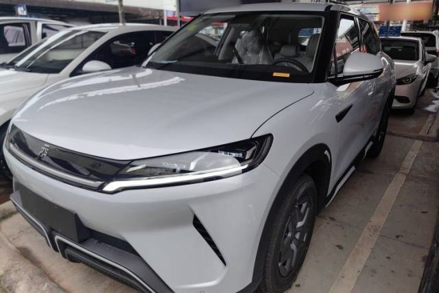 Used BYD Yuan UP 2024 401 km Active Version