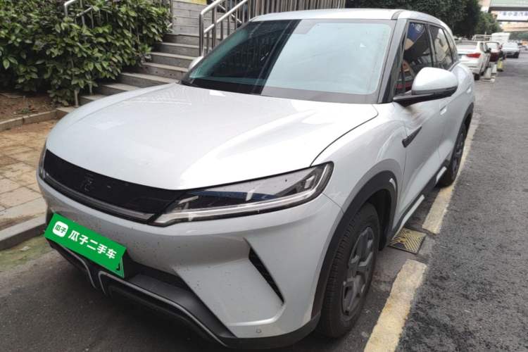 BYD Yuan UP 2024 401 km Active Version
