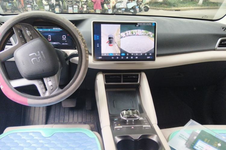 Used BYD Yuan UP 2024 401KM Leading Edition Center Console