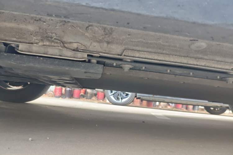 Used BYD Yuan UP 2024 401KM Leading Edition Chassis Front Left