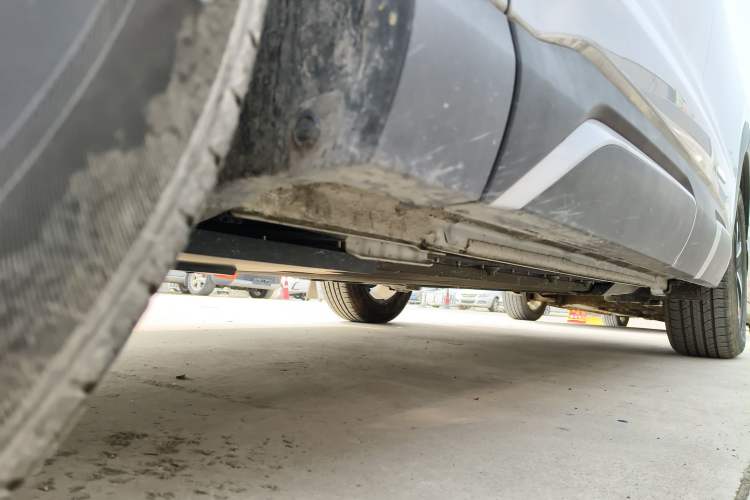 Used BYD Yuan UP 2024 401KM Leading Edition Chassis Front Left