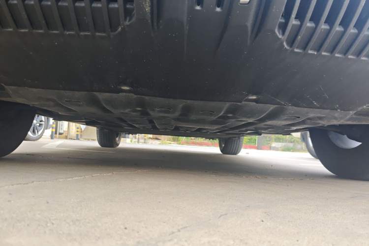 Used BYD Yuan UP 2024 401KM Leading Edition Chassis Front